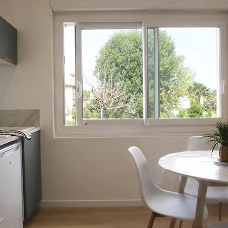 Apartment 200m Du Chay Royan