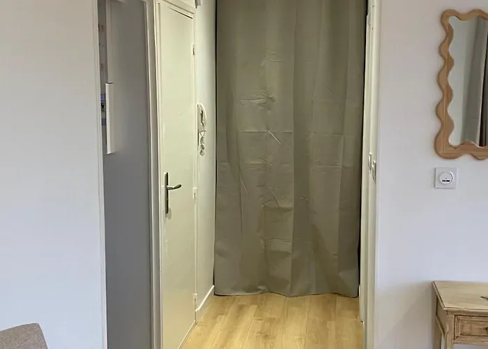 Apartment 200m Du Chay Royan